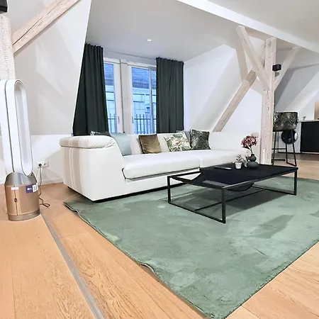 Designaparts - I - Penthouse Mit Dachterrasse *