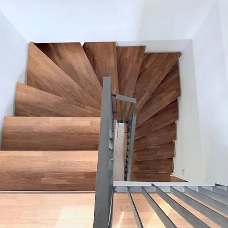 Design - Penthouse Mit Dachterrasse - Apartment